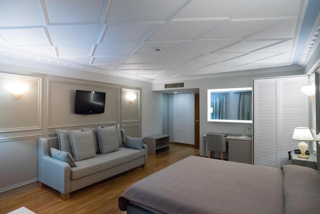 Hotel Byzantino Patras Buitenkant foto