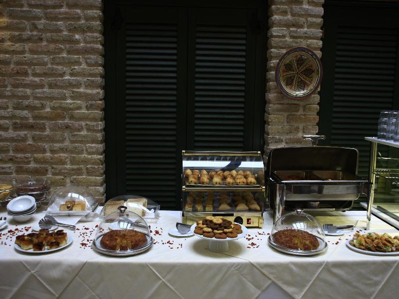 Hotel Byzantino Patras Buitenkant foto