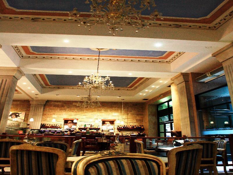Hotel Byzantino Patras Buitenkant foto