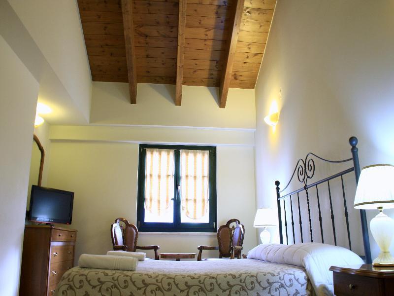 Hotel Byzantino Patras Buitenkant foto
