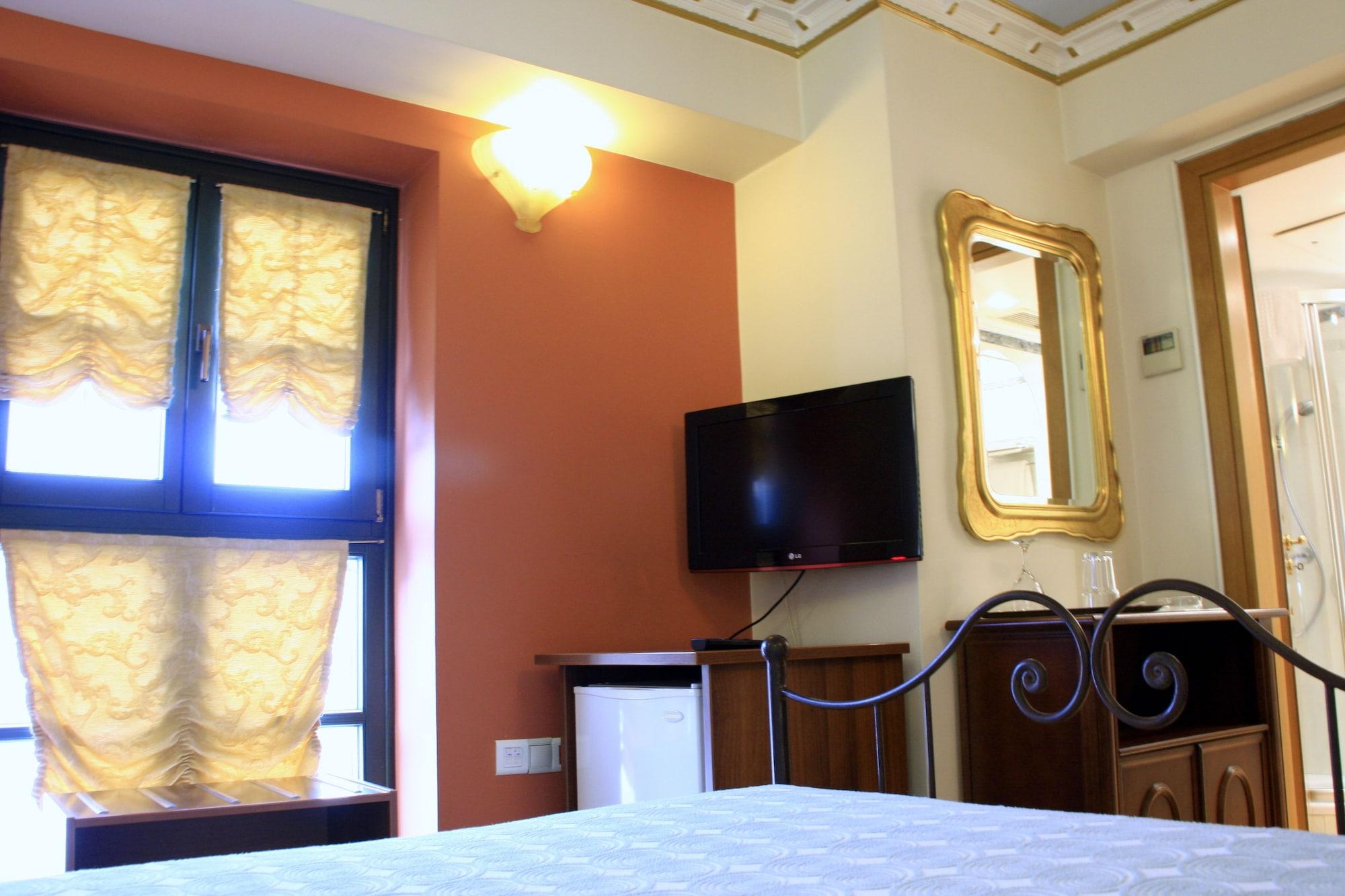 Hotel Byzantino Patras Buitenkant foto