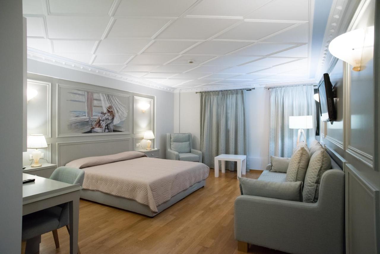 Hotel Byzantino Patras Buitenkant foto
